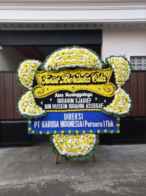 Papan Bunga Duka di Batang Batang